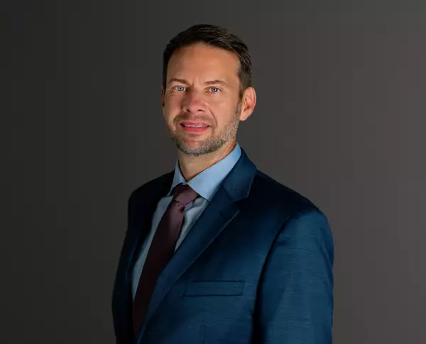 Scott Pontius Headshot